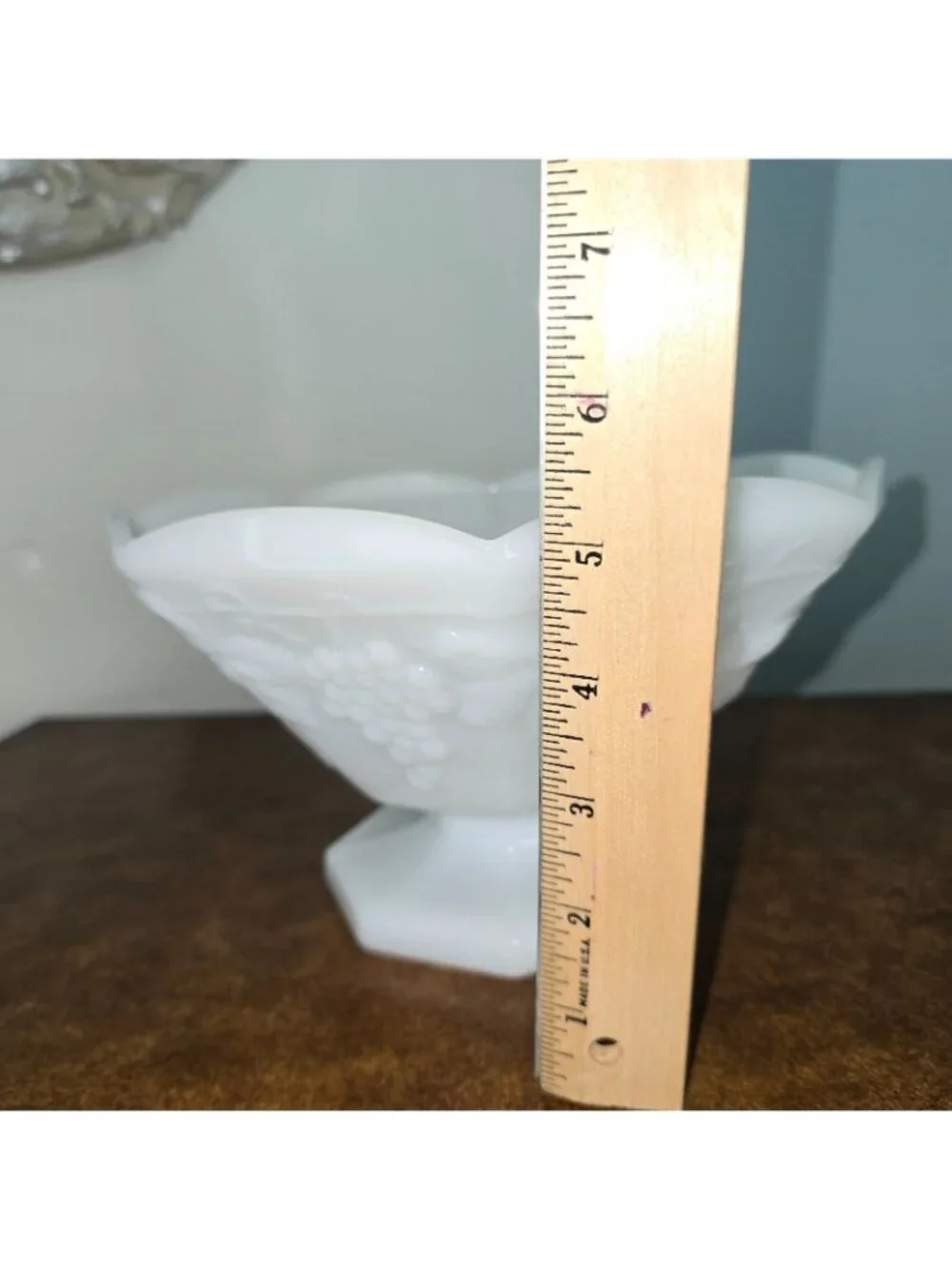 Vintage Fruit Bowl White Milk Glass Mid-Century  Pedestal Centerpiece 9
